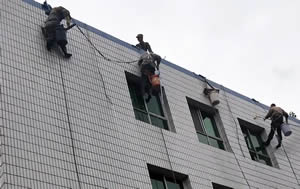东营蜘蛛人外墙清洗
